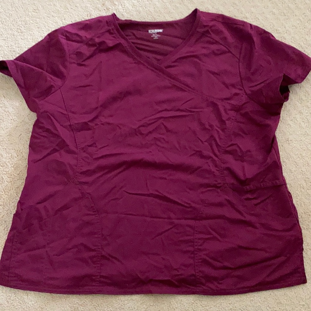 Ladies scrub top